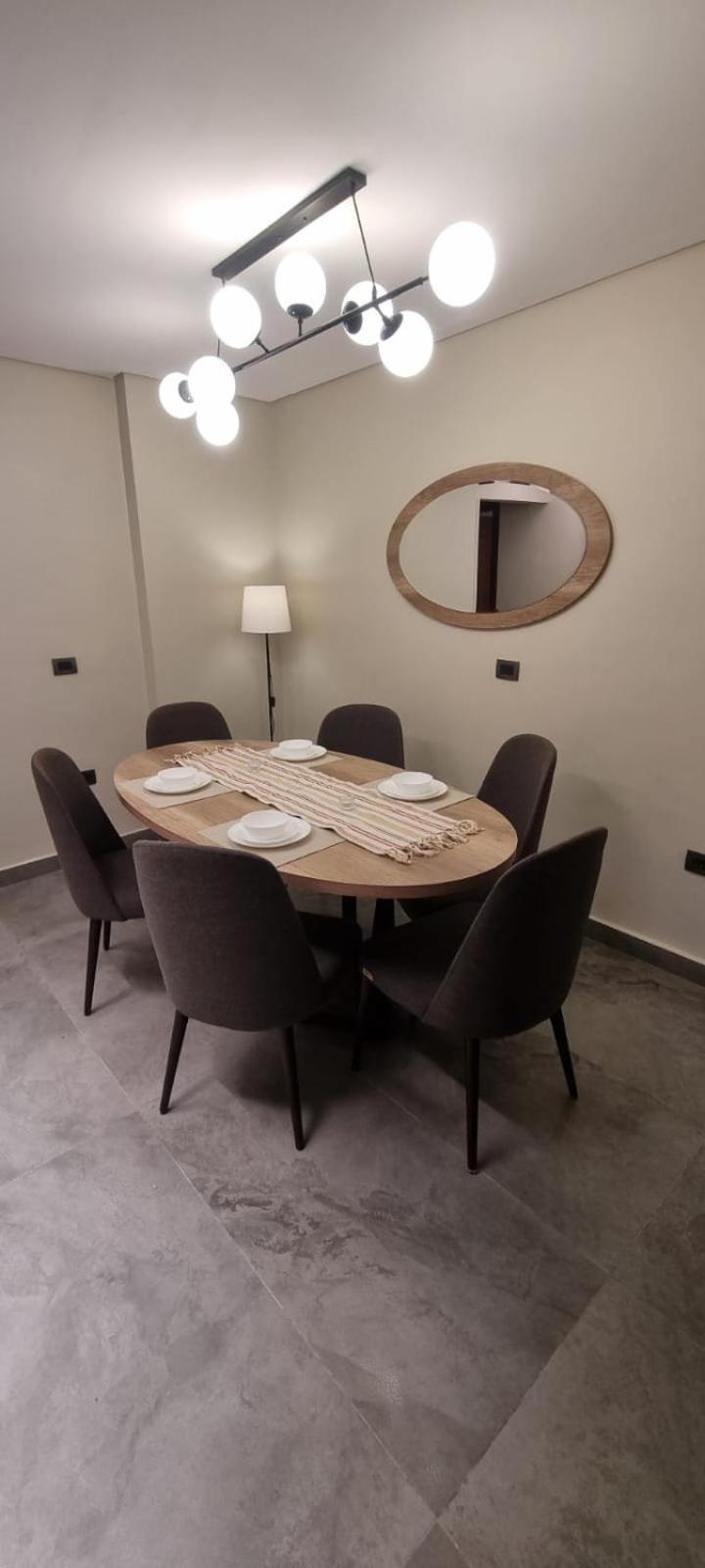 Luxury Apartment El Mohandessen القاهرة المظهر الخارجي الصورة