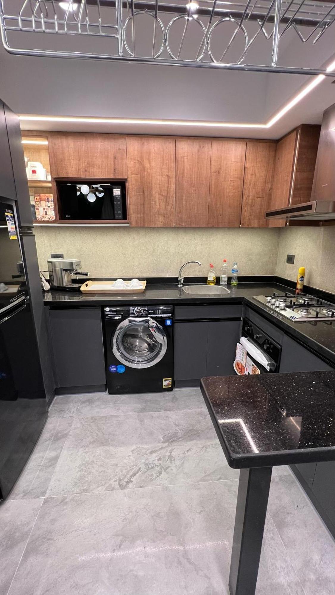 Luxury Apartment El Mohandessen القاهرة المظهر الخارجي الصورة